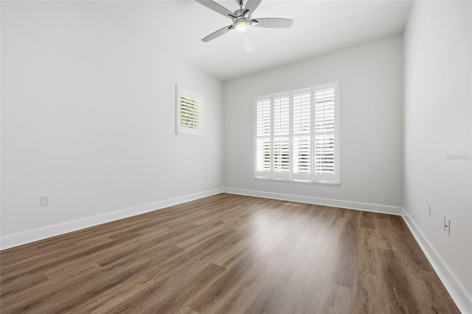 Image 28 of 47 For 9510 59th Lane