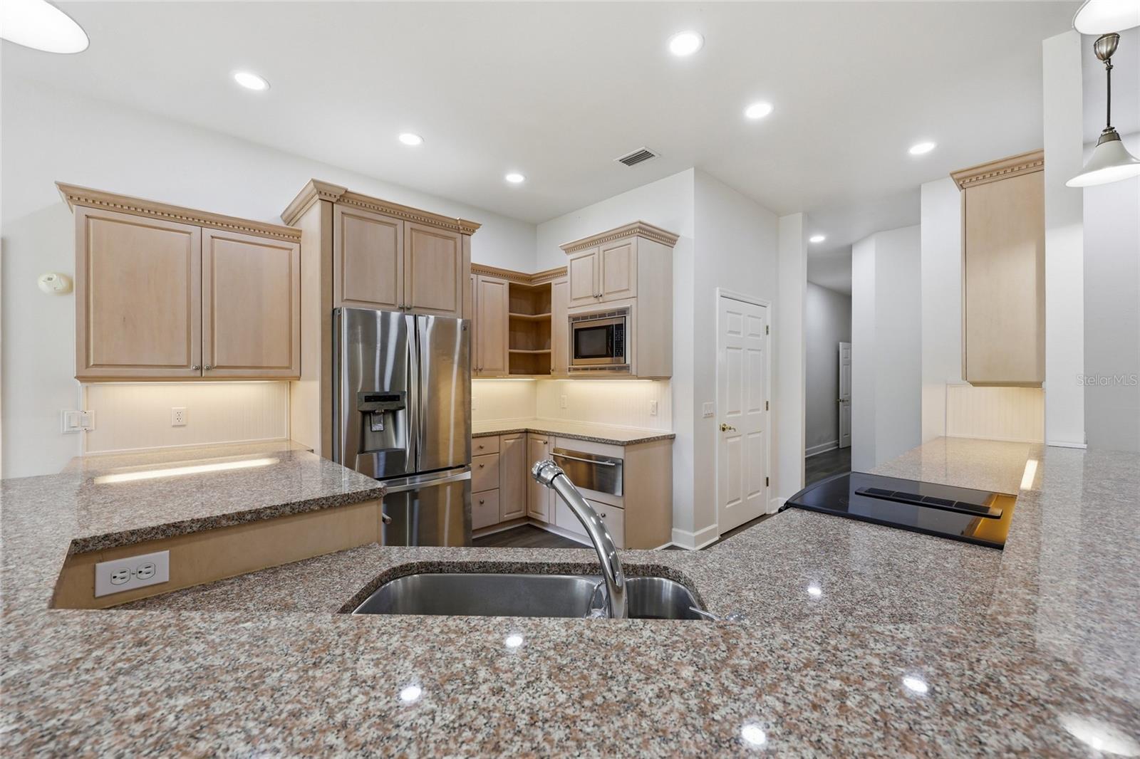 Image 8 of 47 For 9510 59th Lane