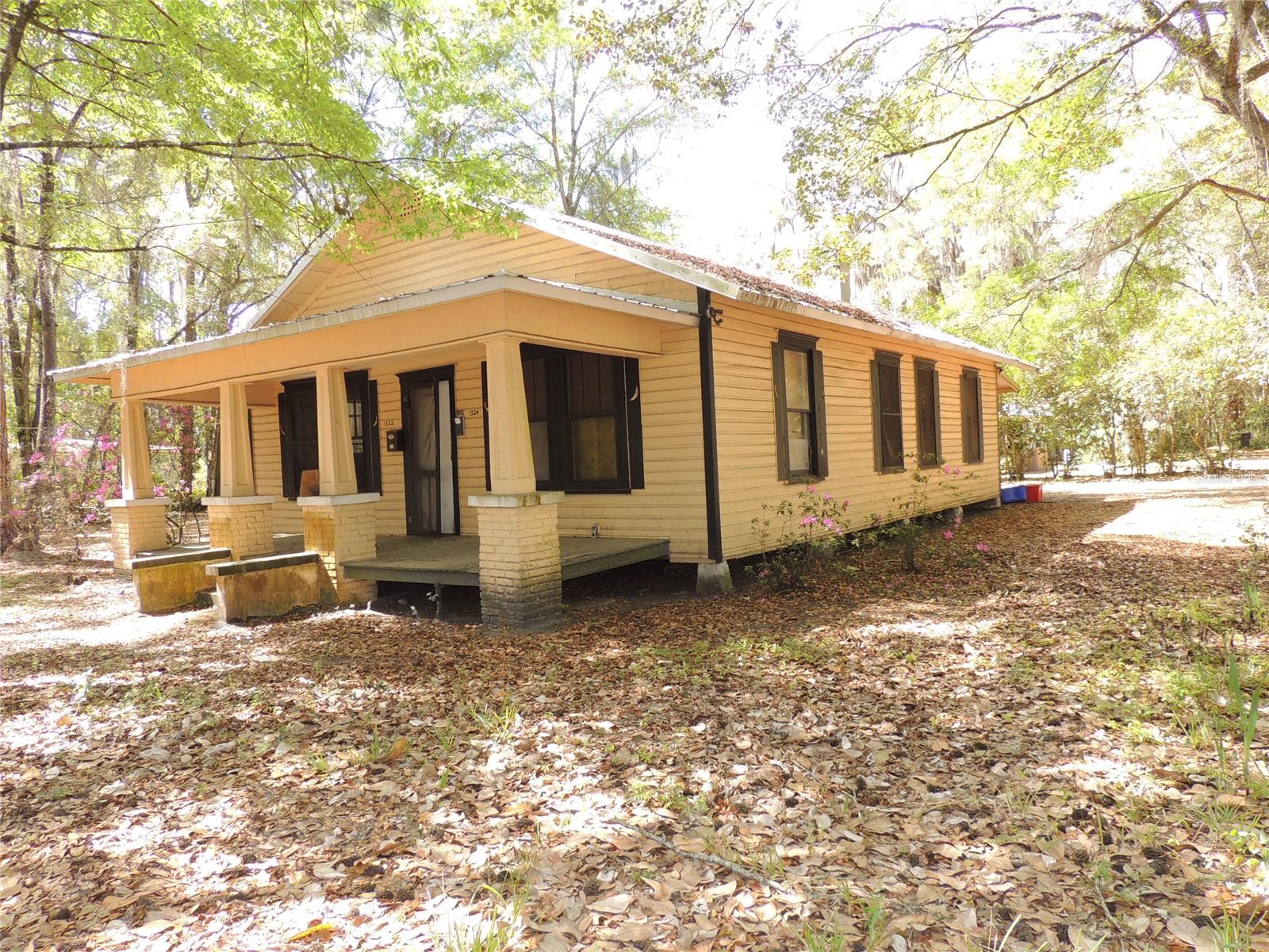 Image 4 of 13 For 1322 12th Street