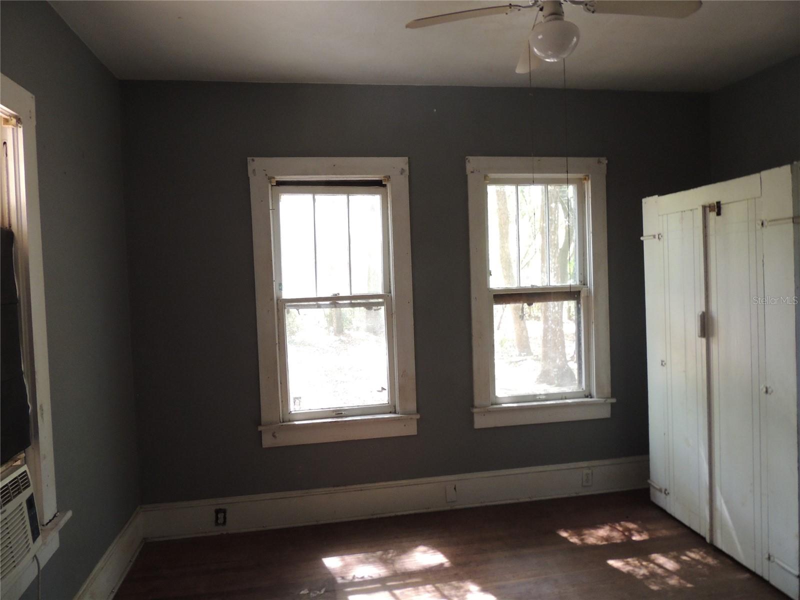 Image 8 of 13 For 1322 12th Street