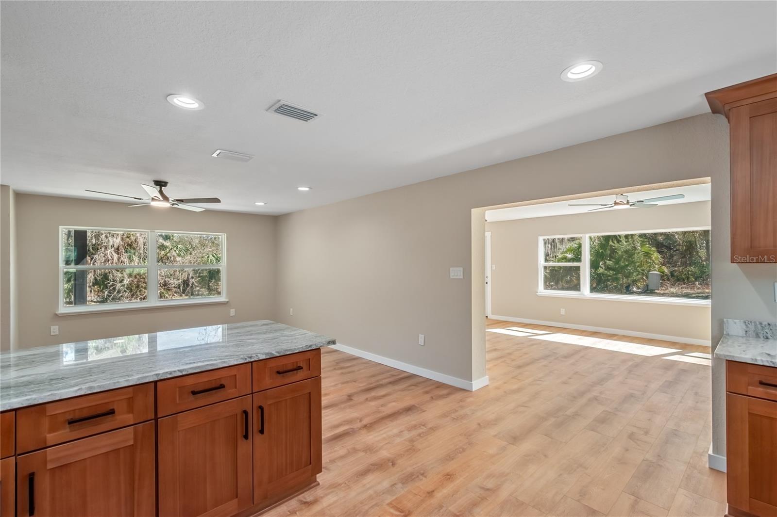 Image 14 of 39 For 983 County Road 21