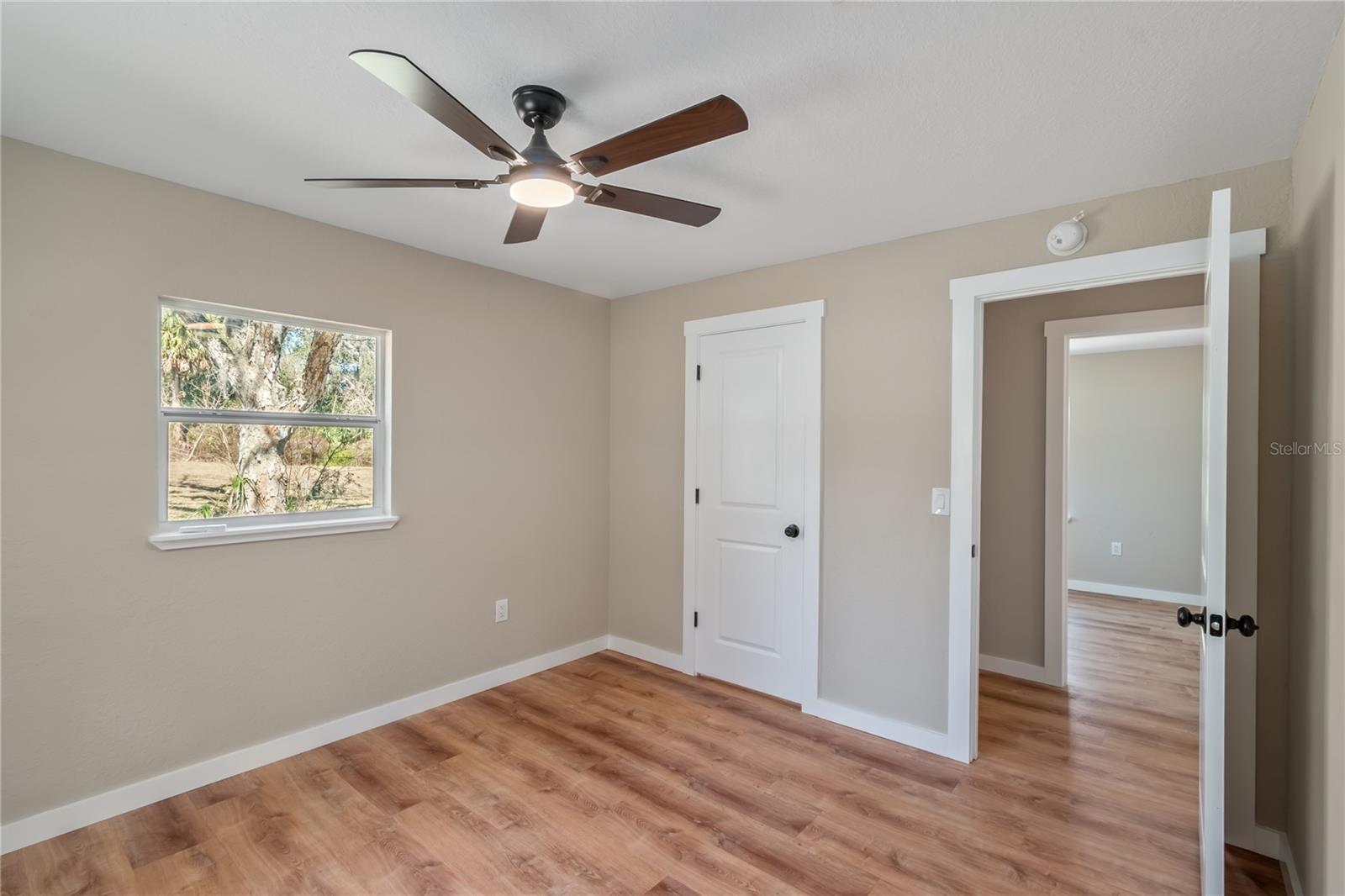 Image 22 of 39 For 983 County Road 21