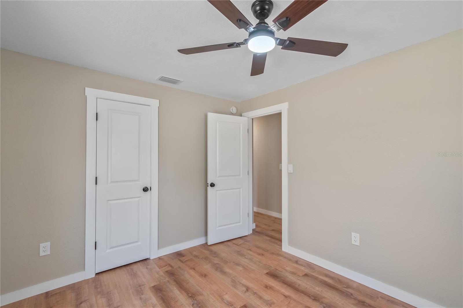 Image 25 of 39 For 983 County Road 21