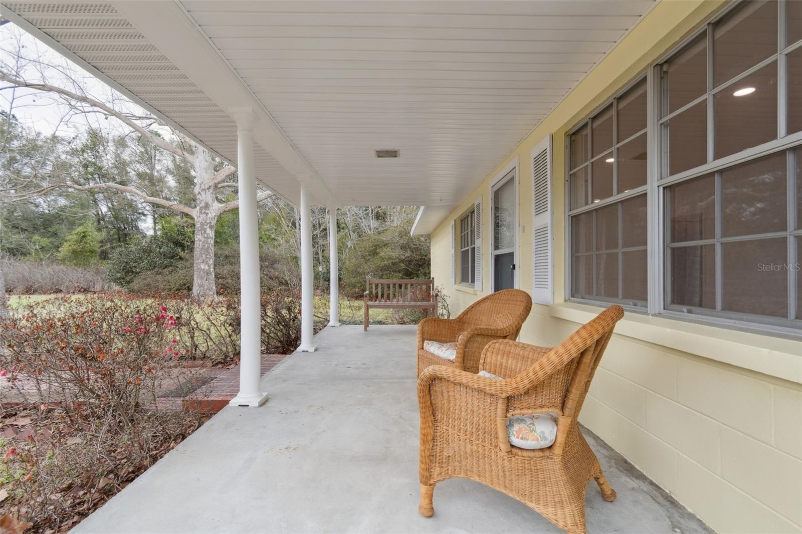 Image 2 of 28 For 7011 170 Street