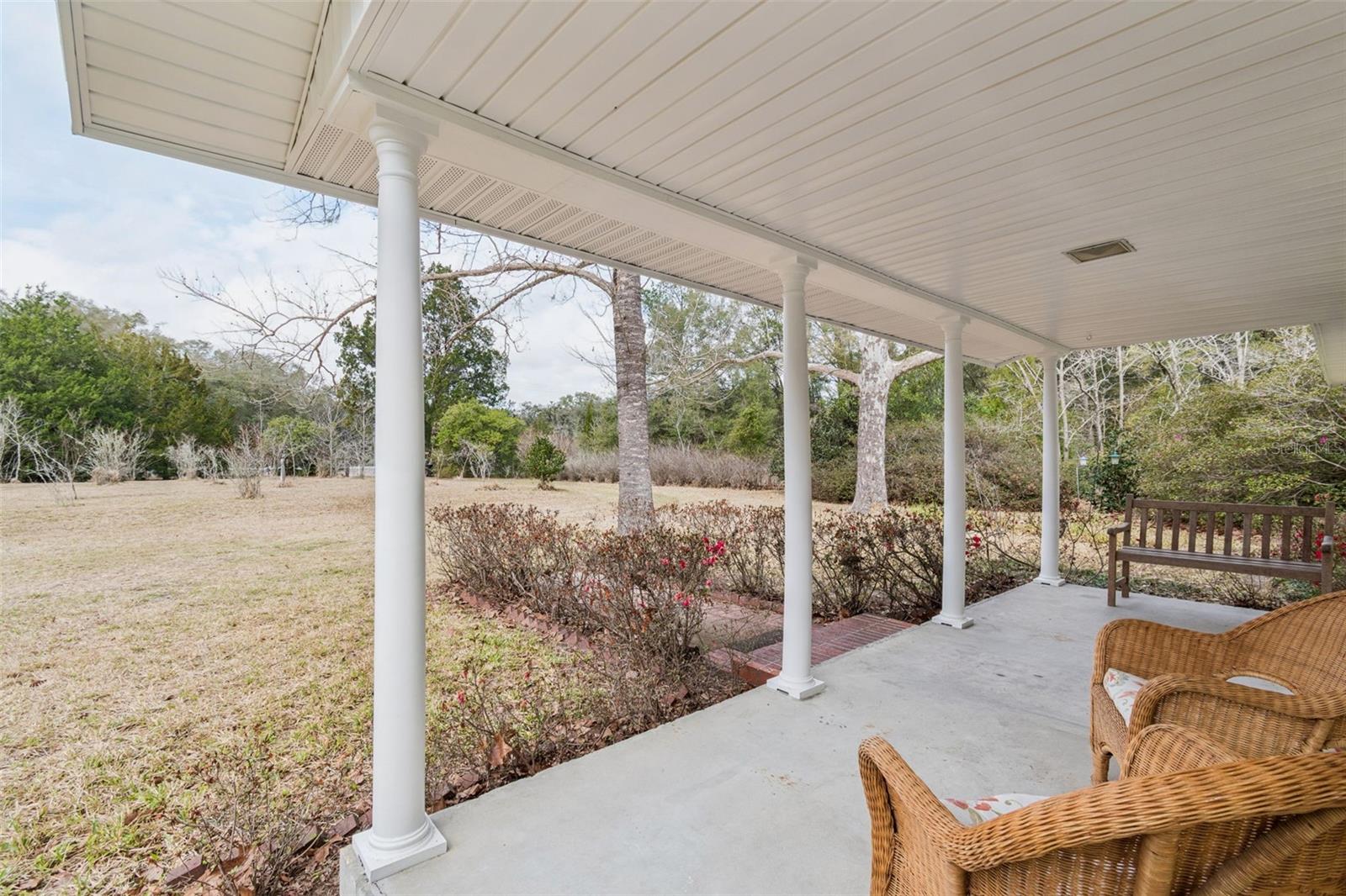 Image 3 of 28 For 7011 170 Street