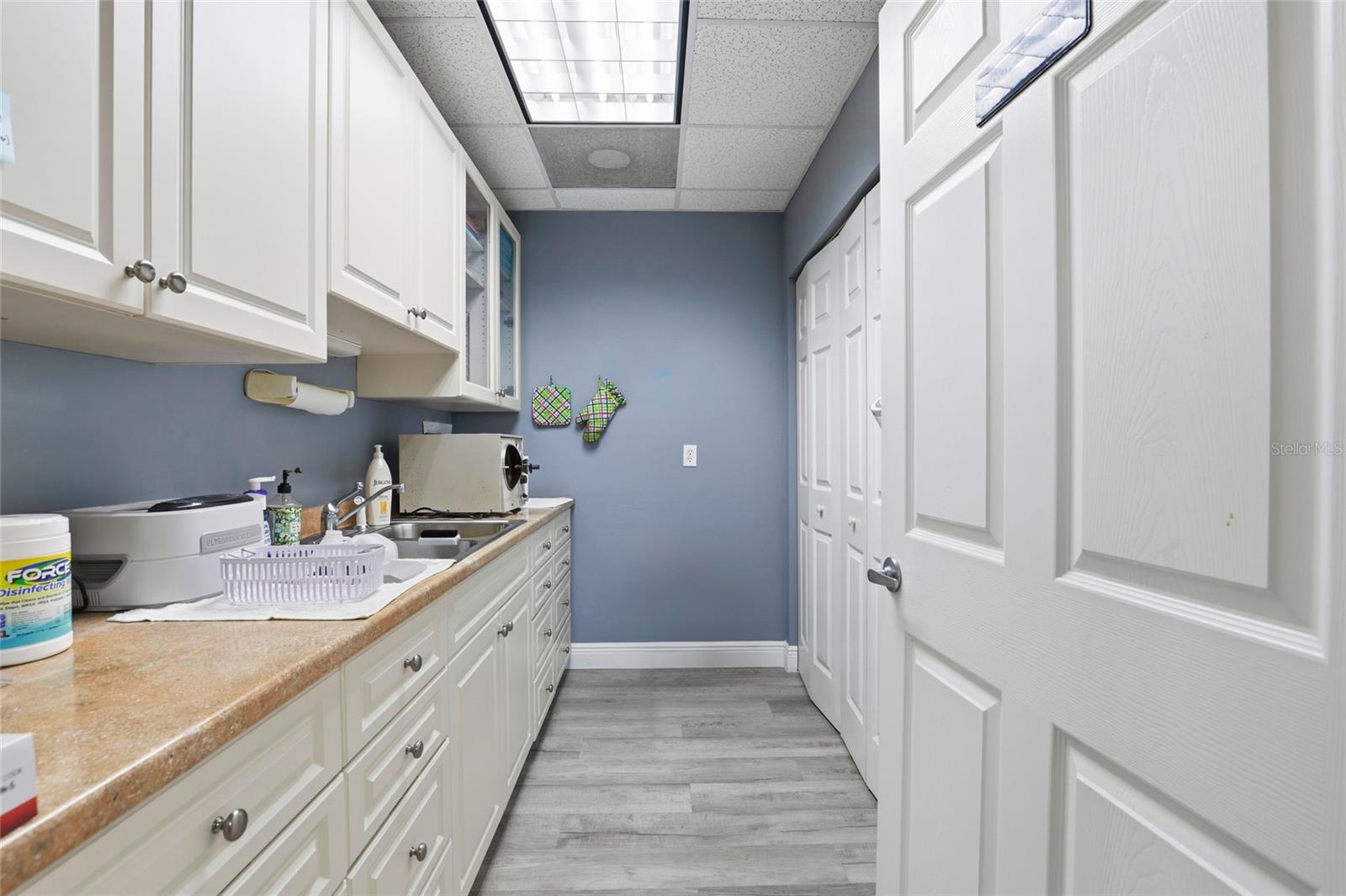 Image 11 of 25 For 4130 37th Place Ste E