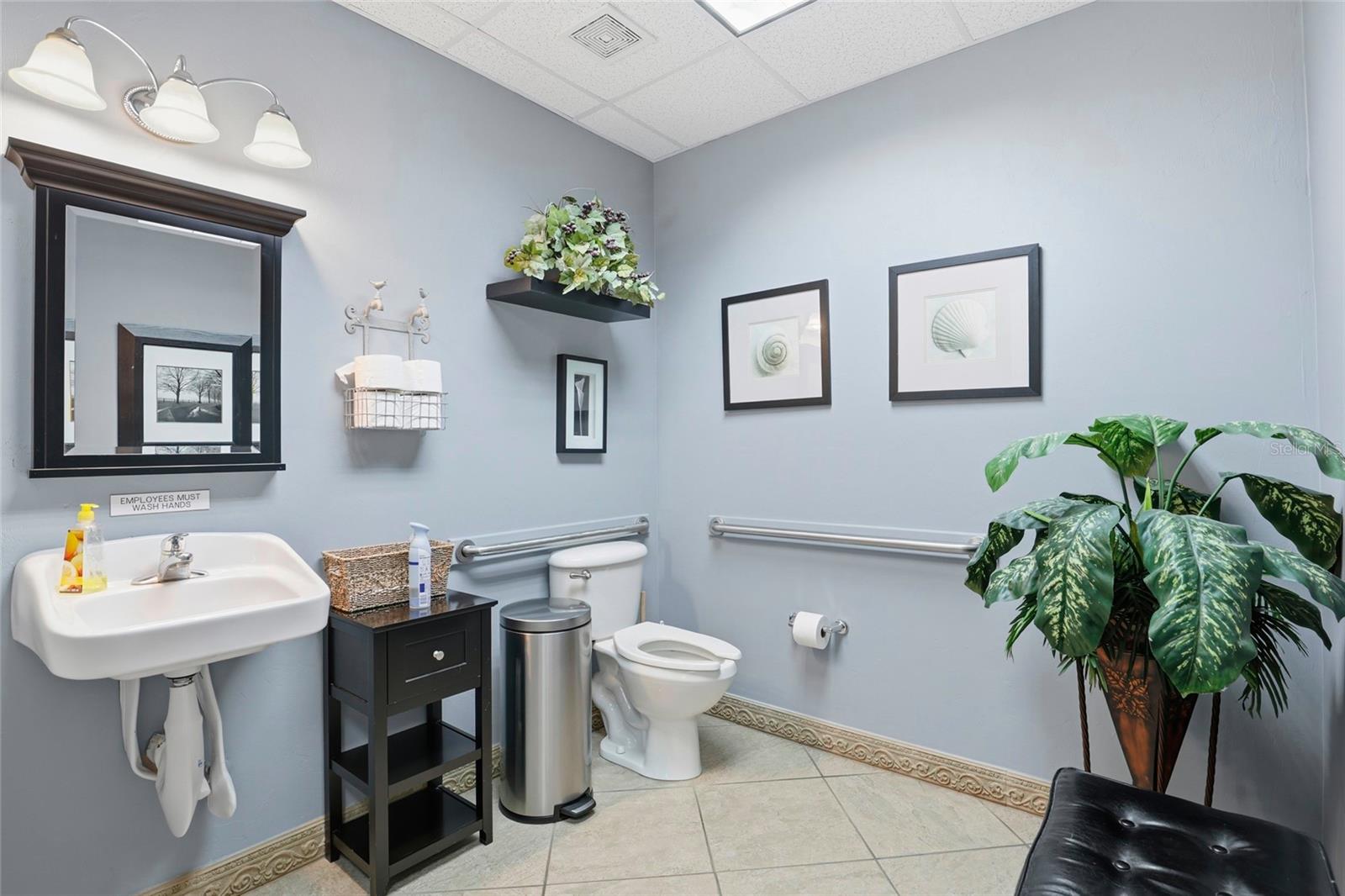 Image 20 of 25 For 4130 37th Place Ste E