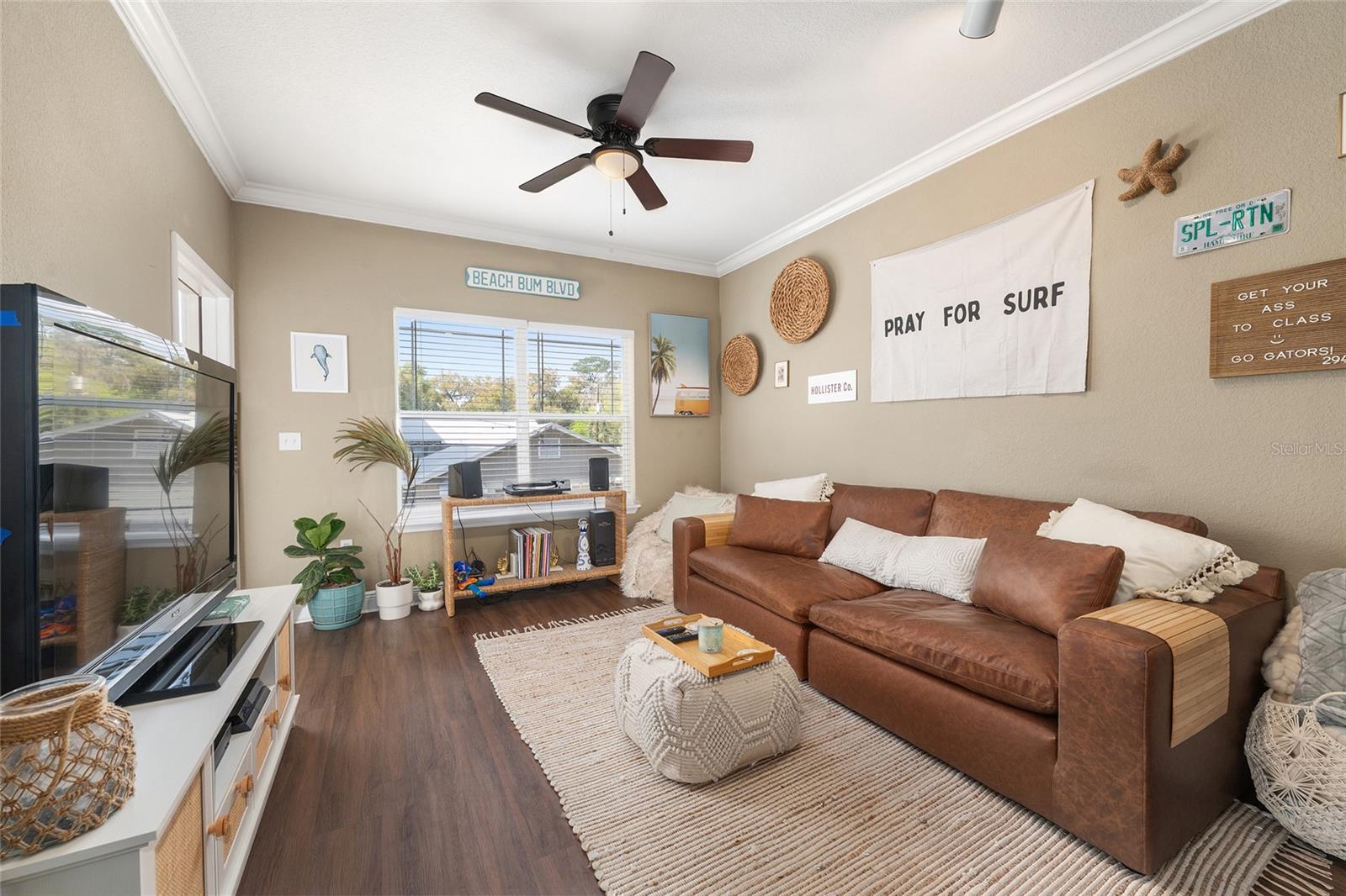 Image 11 of 23 For 1460 3rd Place 212