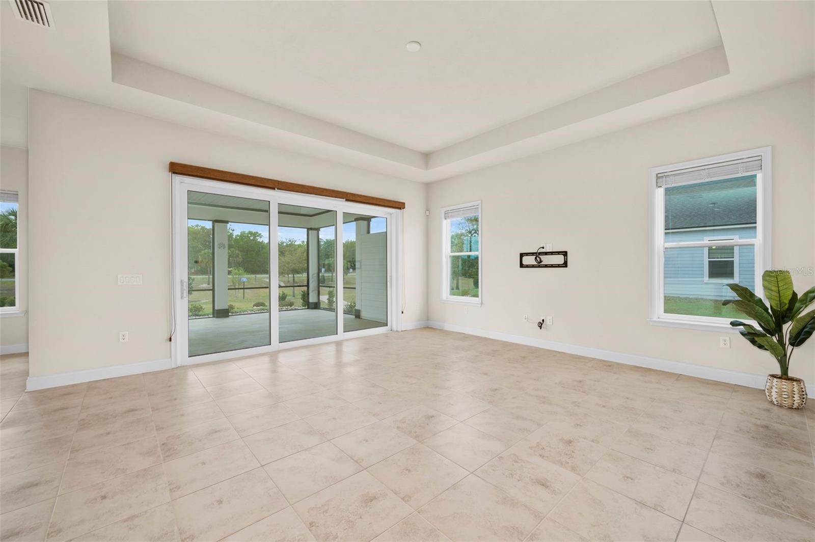 Image 4 of 70 For 3612 120th Terrace