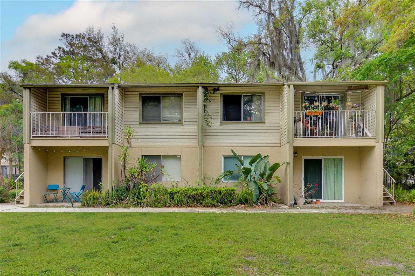 Image 2 of 16 For 1015 9th Street D22