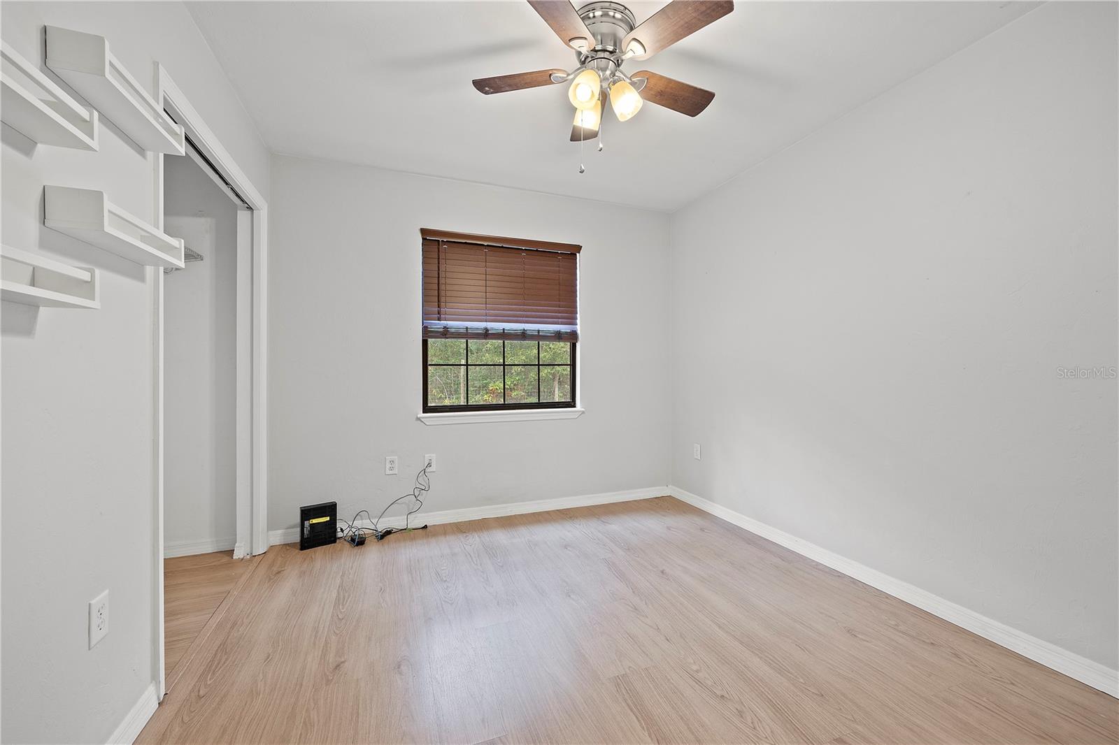 Image 15 of 40 For 304 Whiting Street