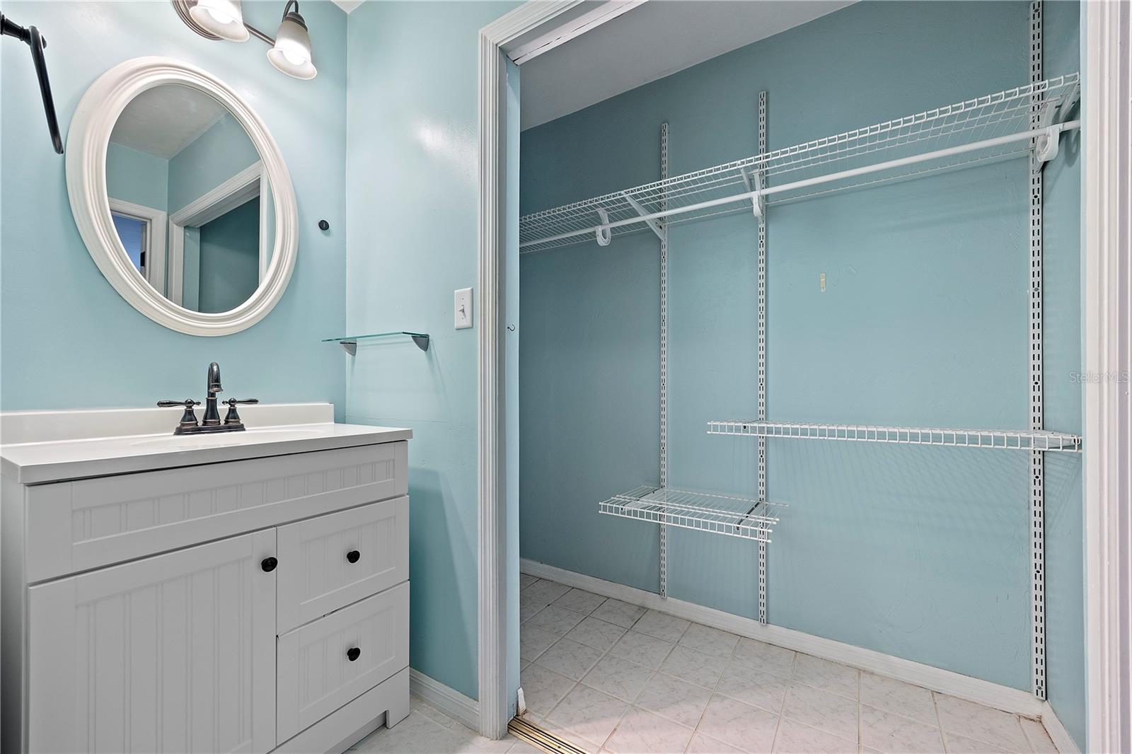 Image 20 of 40 For 304 Whiting Street