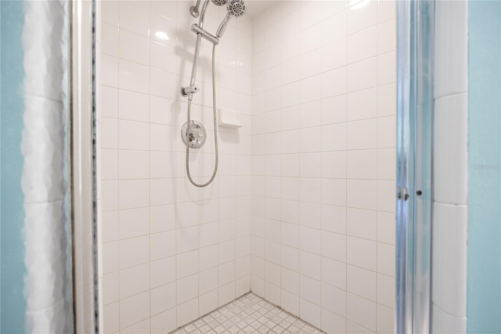 Image 21 of 40 For 304 Whiting Street