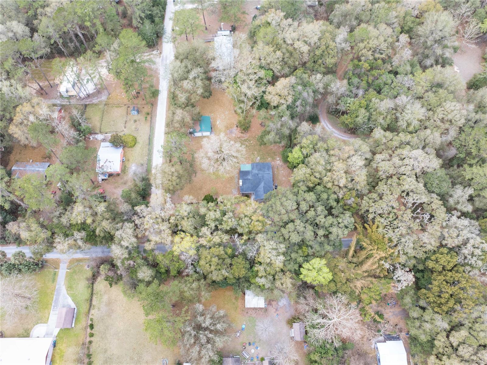 Image 26 of 40 For 304 Whiting Street