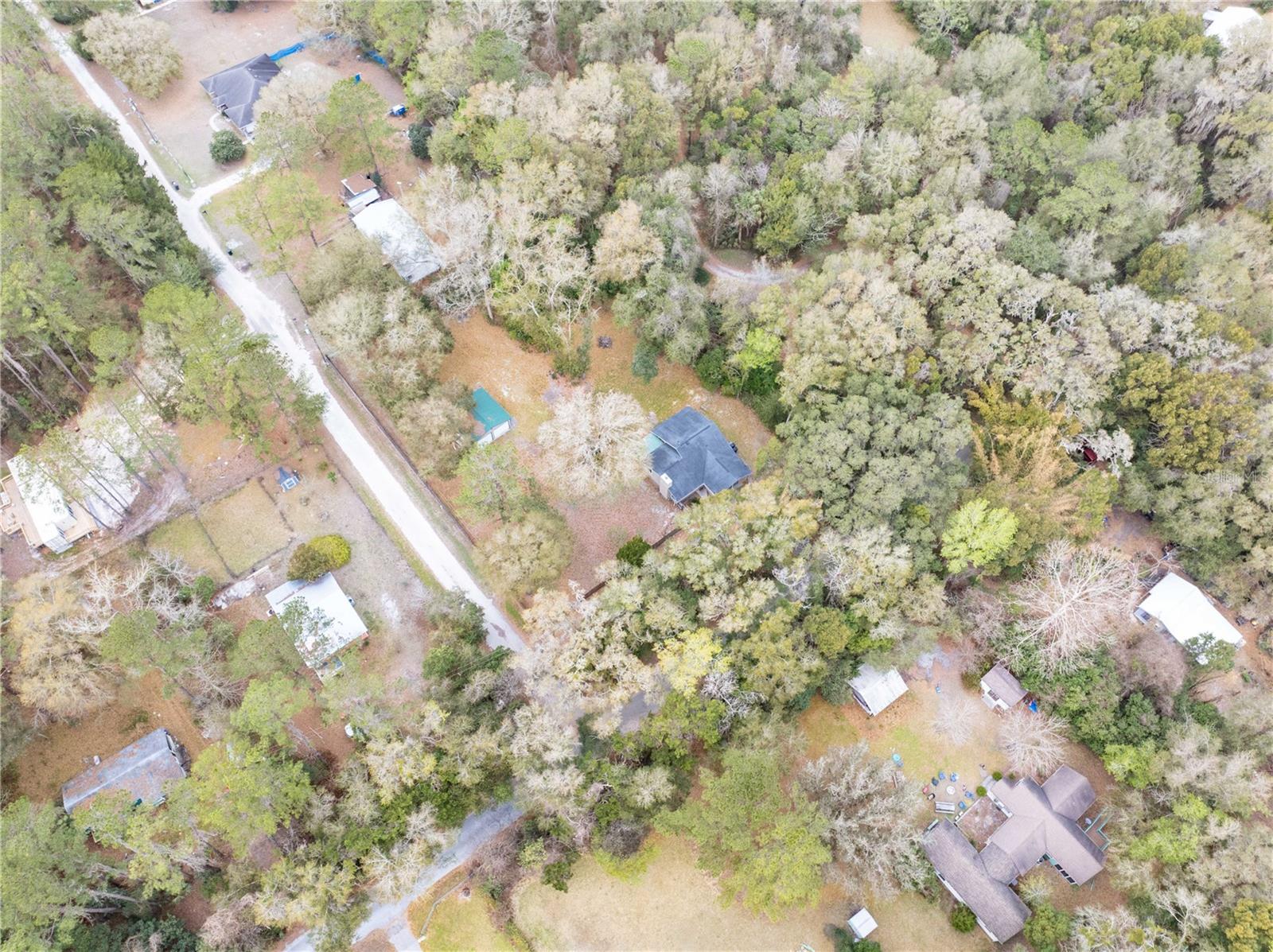 Image 27 of 40 For 304 Whiting Street