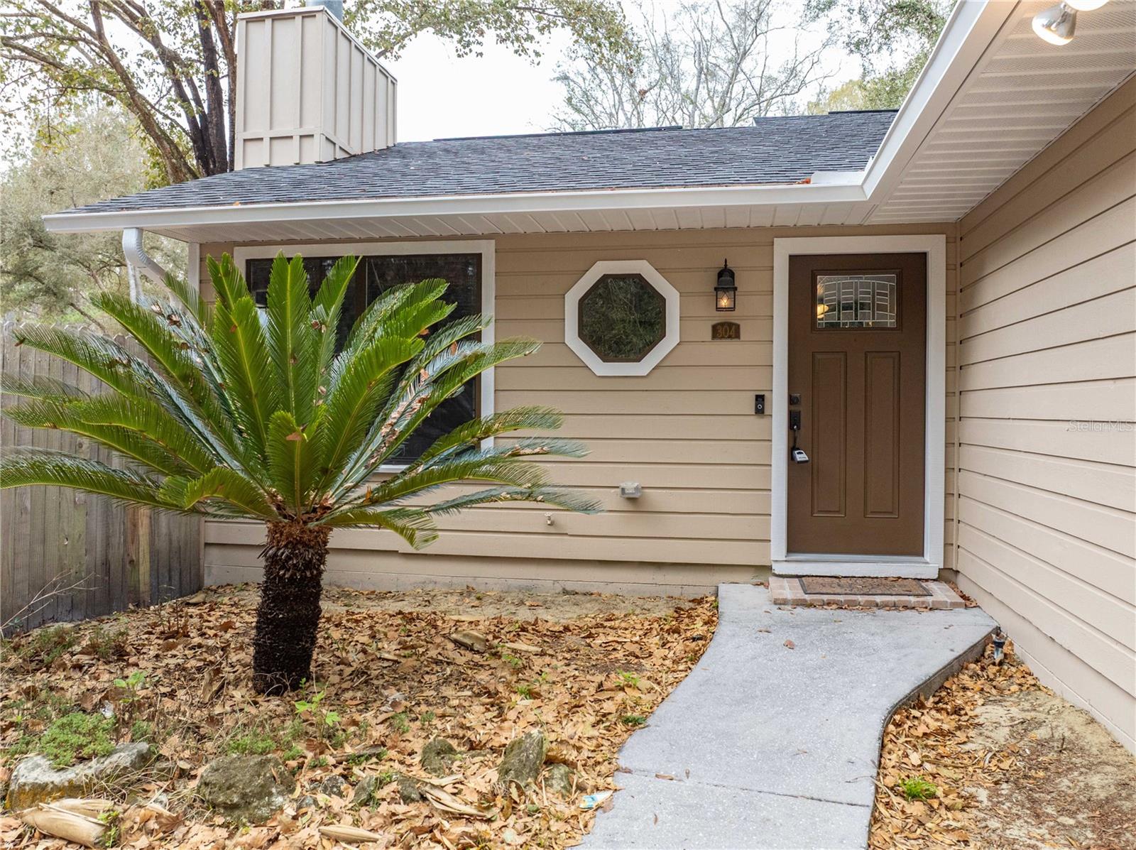 Image 39 of 40 For 304 Whiting Street