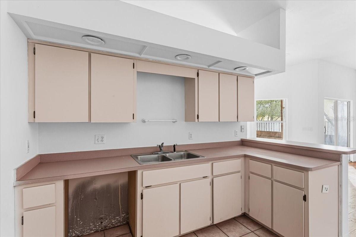 Image 20 of 30 For 6714 34th Drive