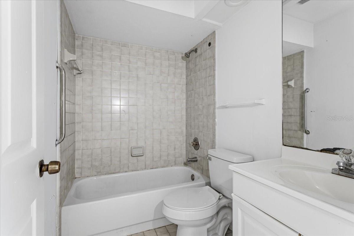 Image 25 of 30 For 6714 34th Drive