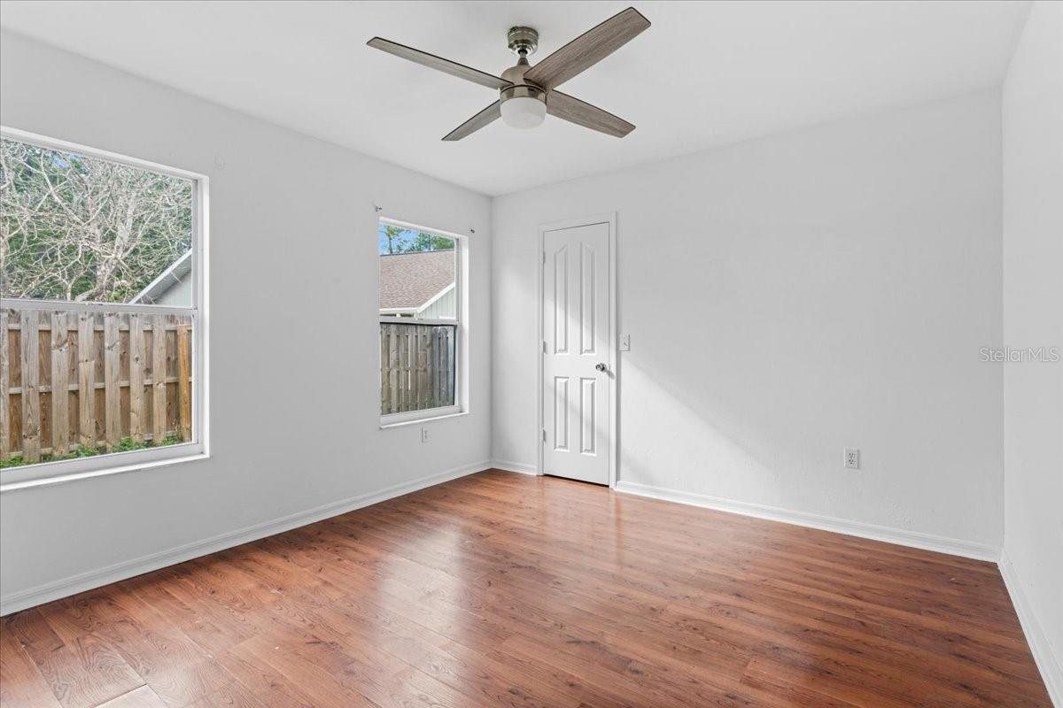 Image 26 of 30 For 6714 34th Drive