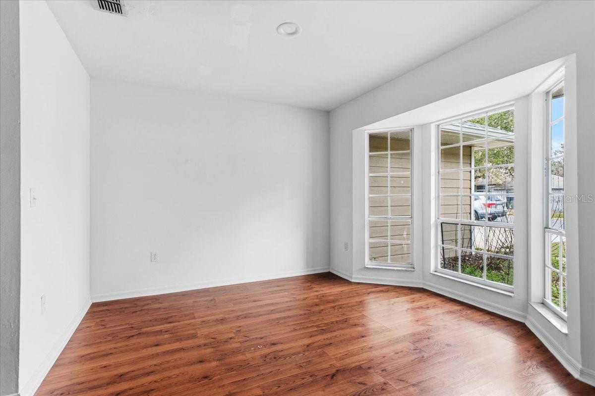 Image 3 of 30 For 6714 34th Drive