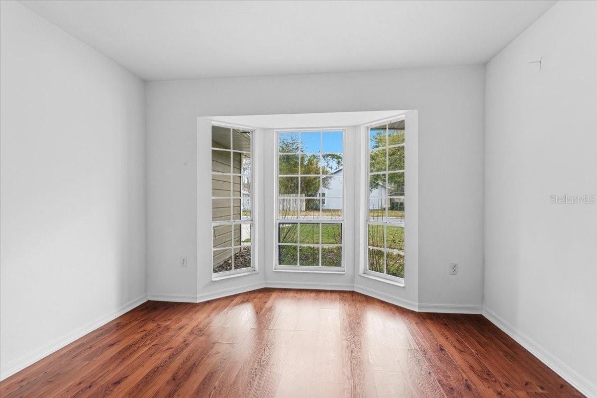 Image 4 of 30 For 6714 34th Drive