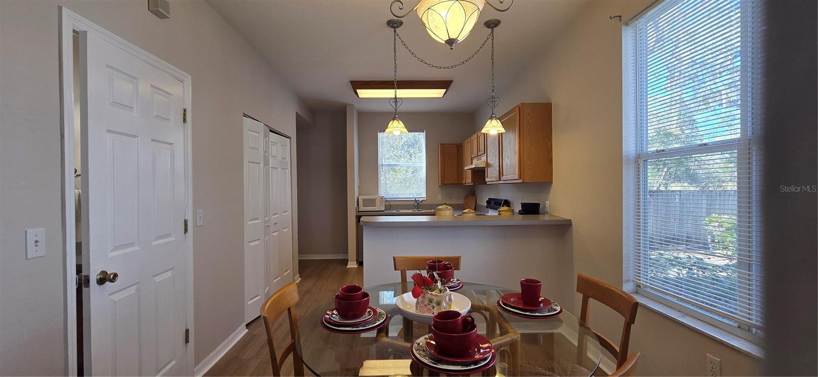 Image 6 of 29 For 3970 20th Avenue 912