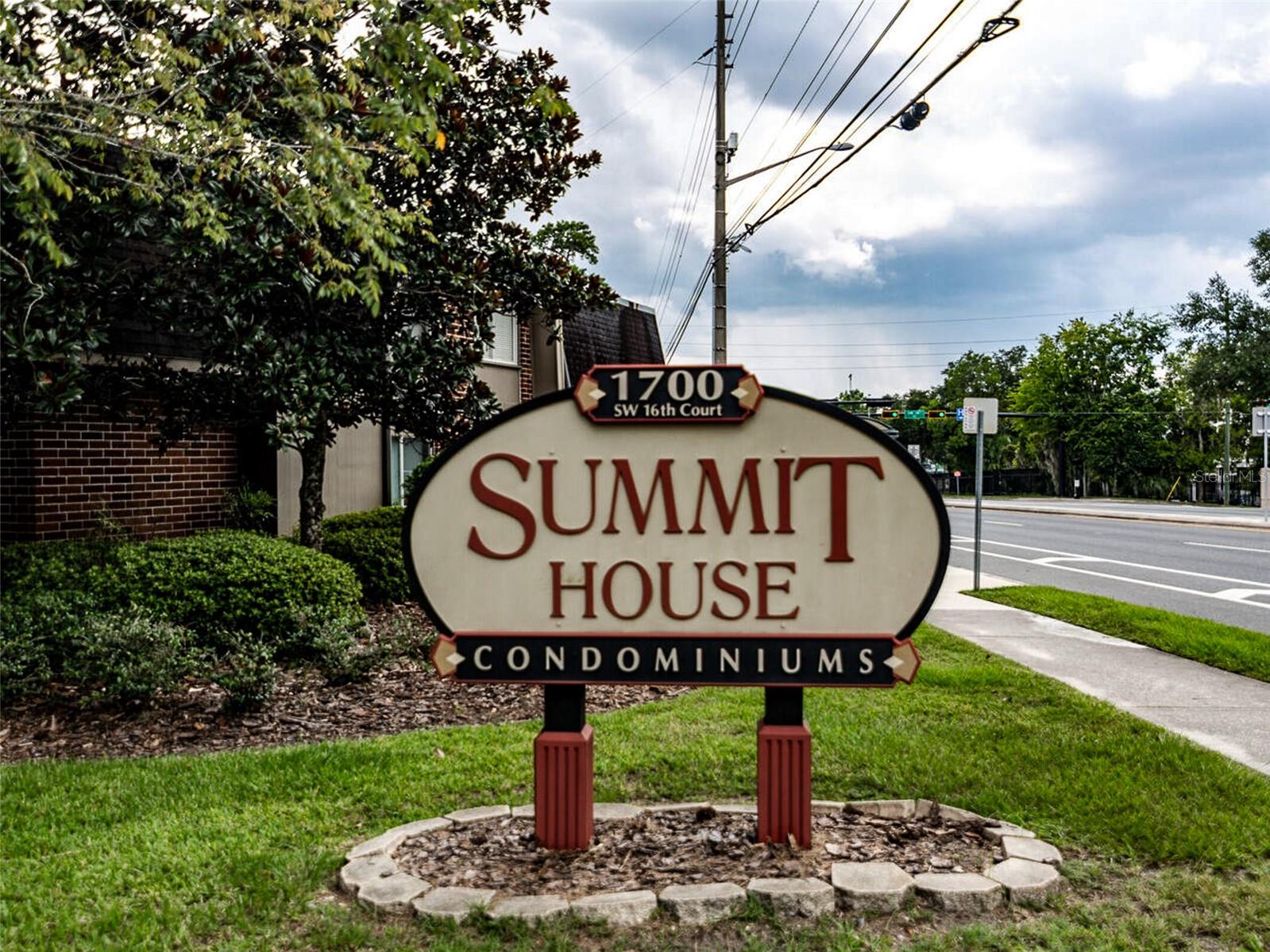 Details for 1700 16th Court E-8, GAINESVILLE, FL 32608