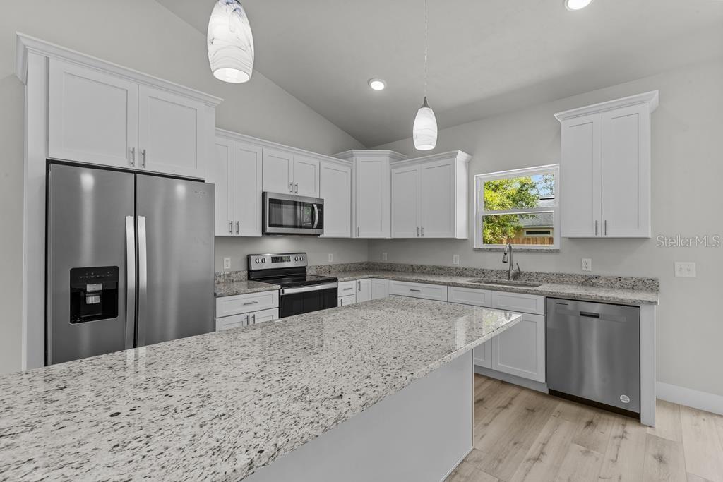 Image 9 of 23 For 1115 Ricks Street