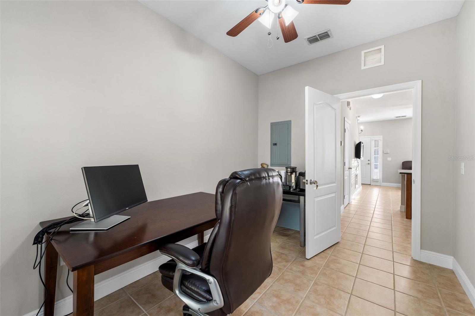 Image 10 of 22 For 2964 Sw 35th Place 71