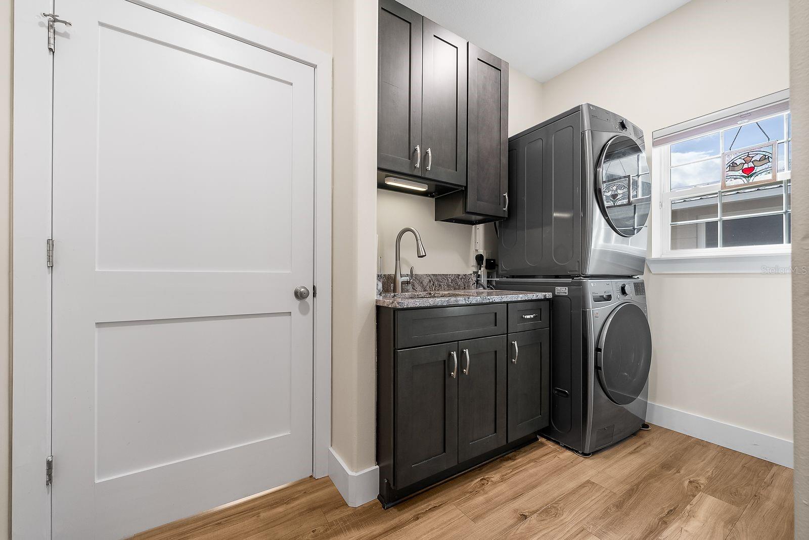 Image 33 of 44 For 8449 Lilly Lake Road