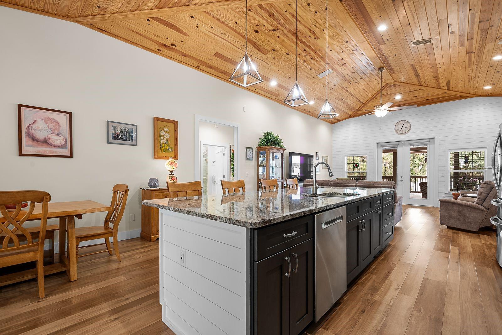 Image 9 of 44 For 8449 Lilly Lake Road