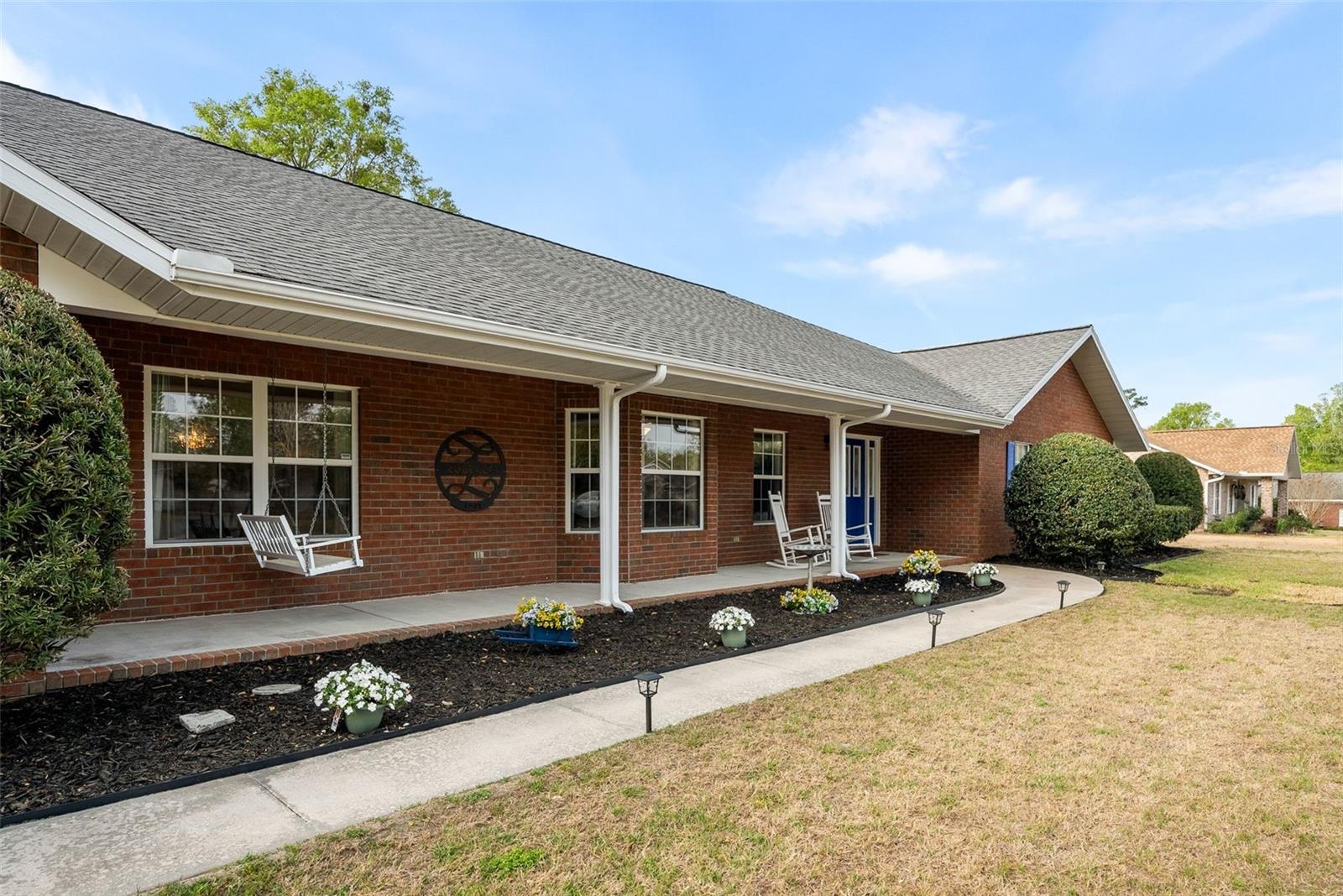 Listing photo id 0 for 244 Loblolly Place