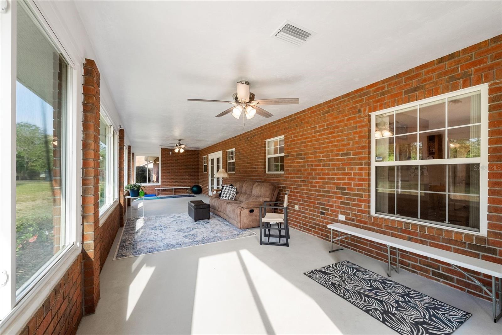 Listing photo id 18 for 244 Loblolly Place