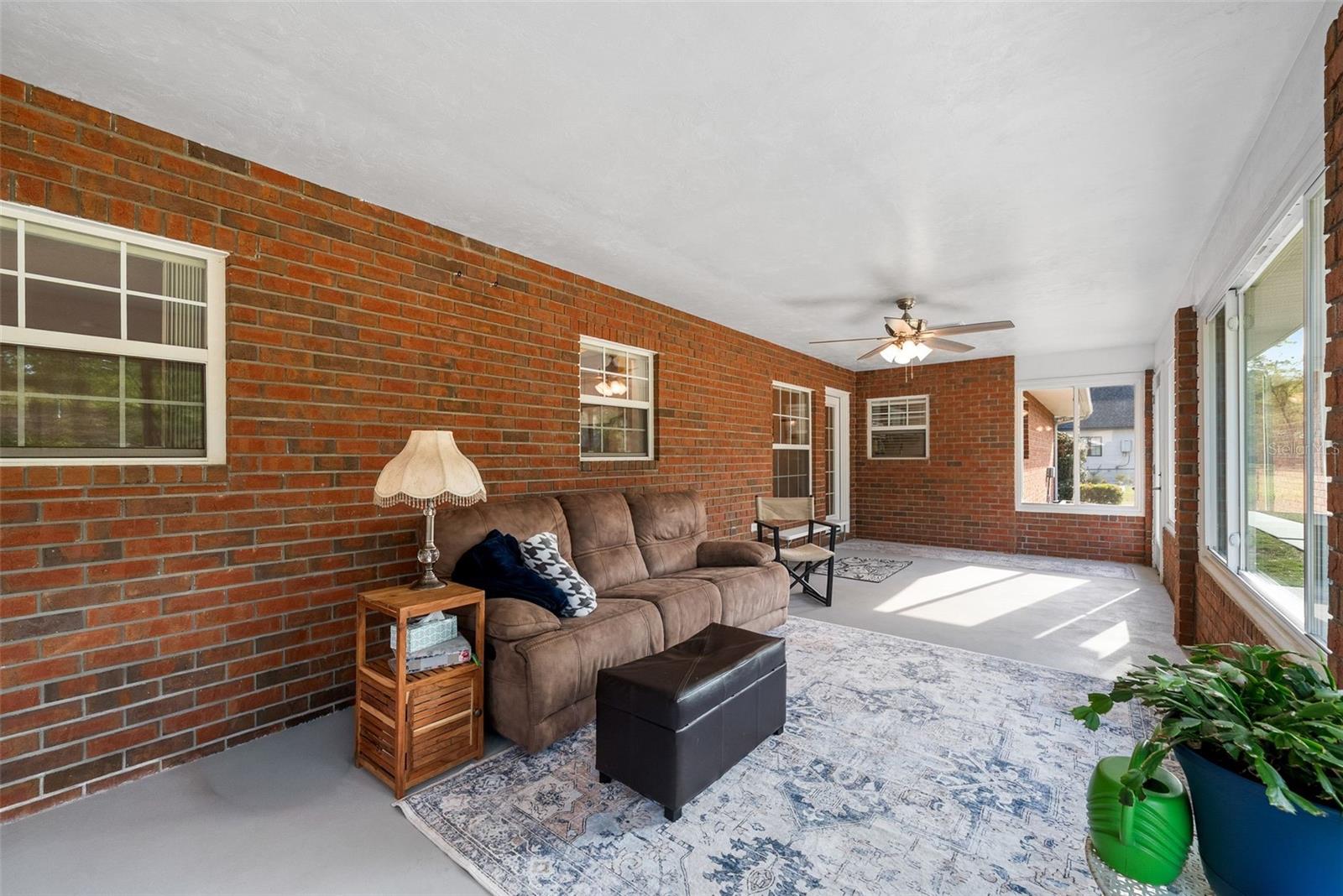 Listing photo id 19 for 244 Loblolly Place