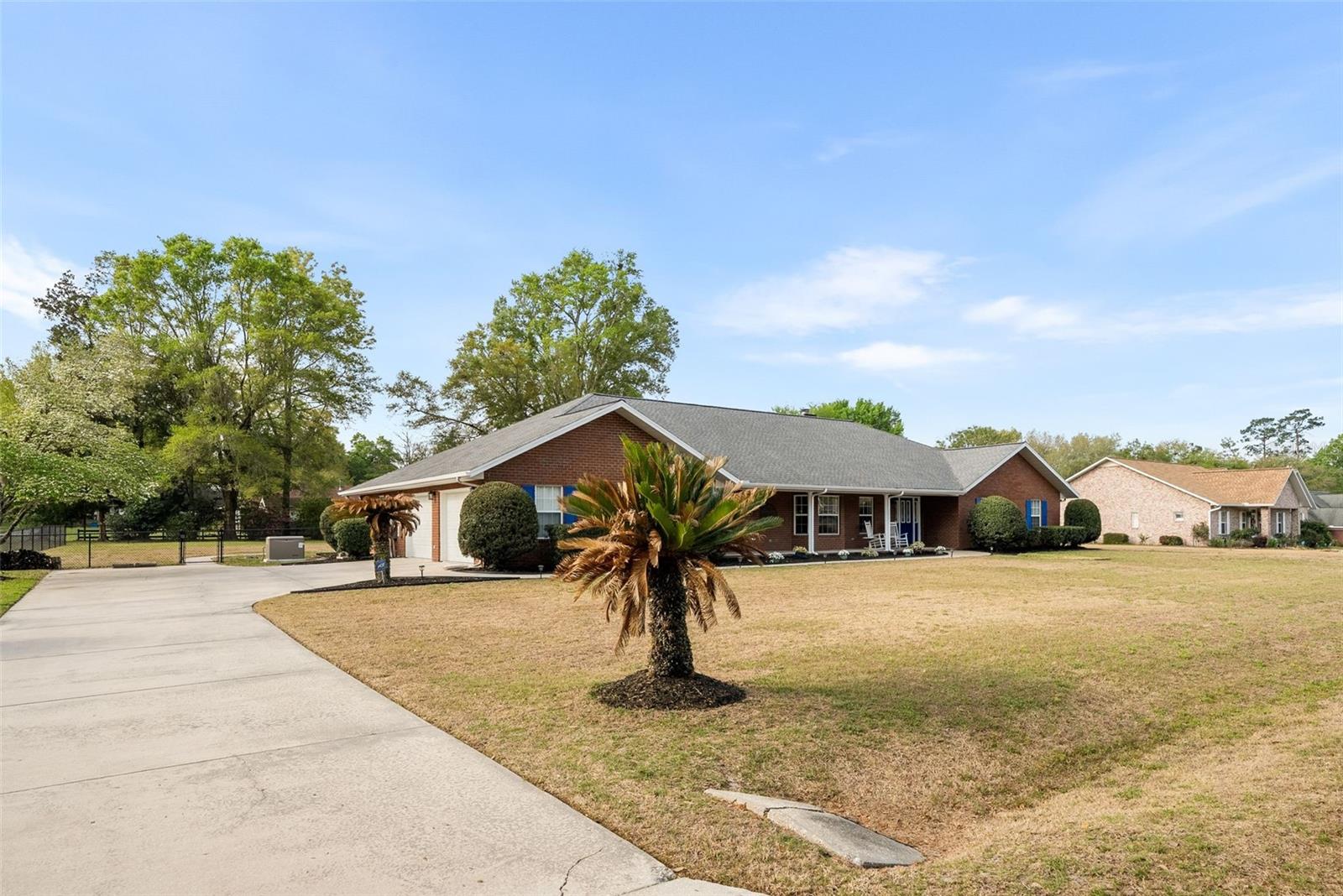 Listing photo id 39 for 244 Loblolly Place