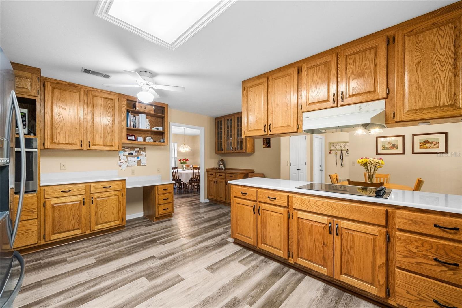 Listing photo id 4 for 244 Loblolly Place