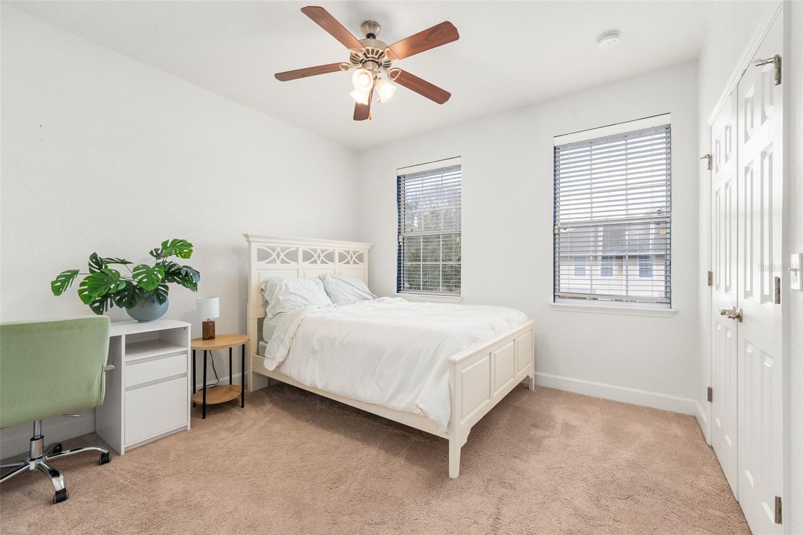 Image 15 of 38 For 2508 35th Place V130