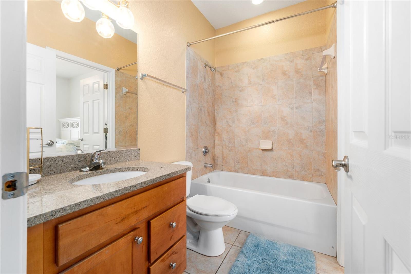 Image 17 of 38 For 2508 35th Place V130