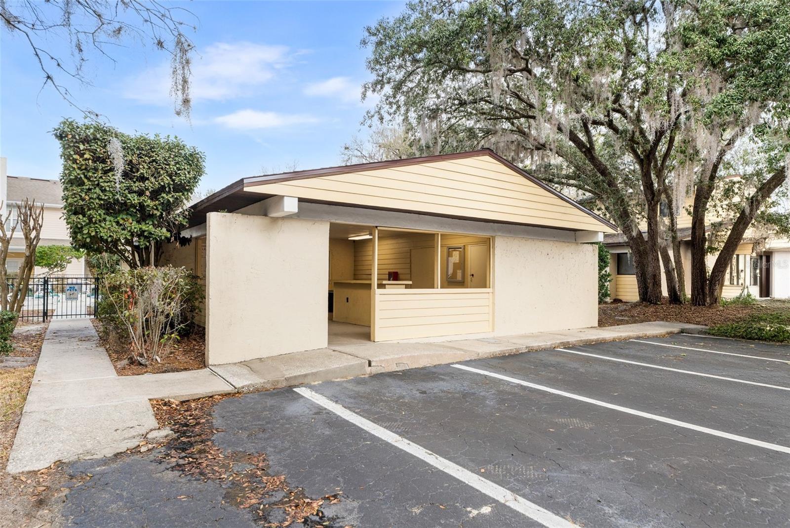 Image 26 of 38 For 2508 35th Place V130