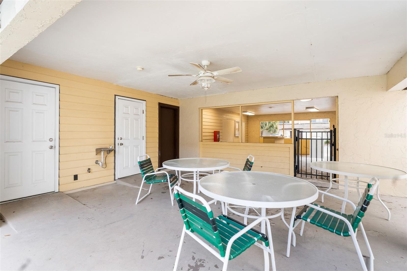 Image 28 of 38 For 2508 35th Place V130