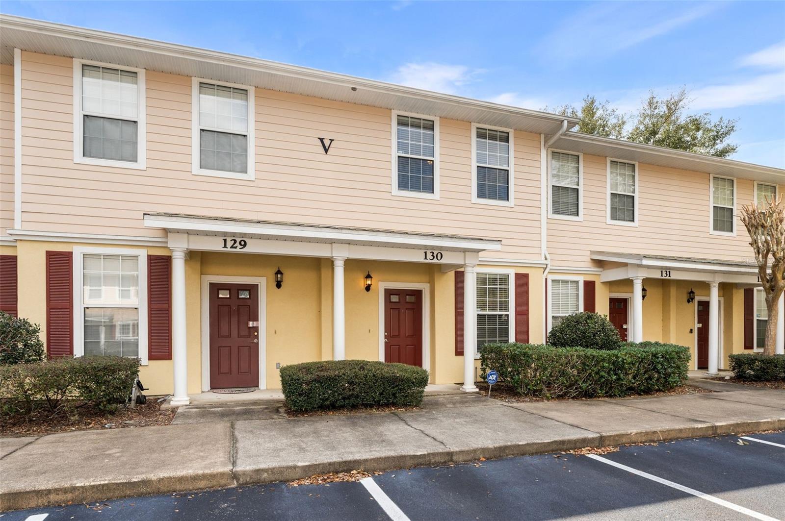 Image 30 of 38 For 2508 35th Place V130