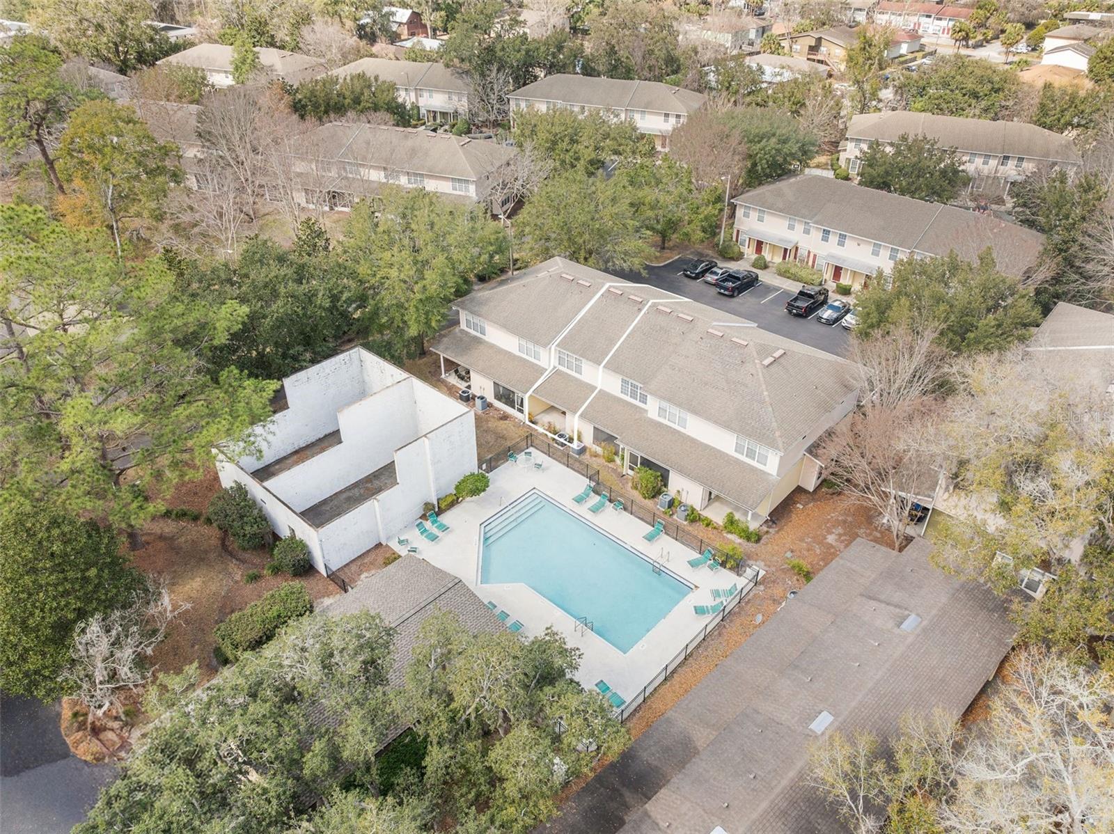 Image 33 of 38 For 2508 35th Place V130