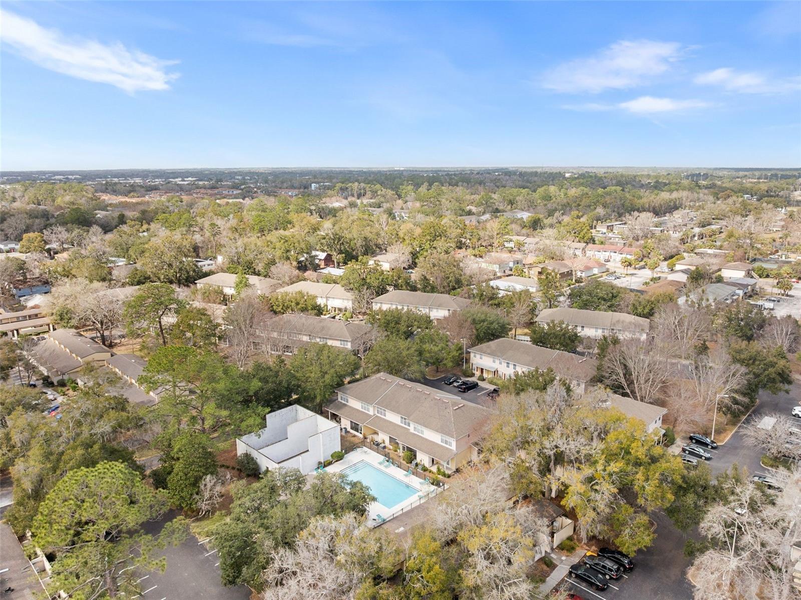 Image 35 of 38 For 2508 35th Place V130