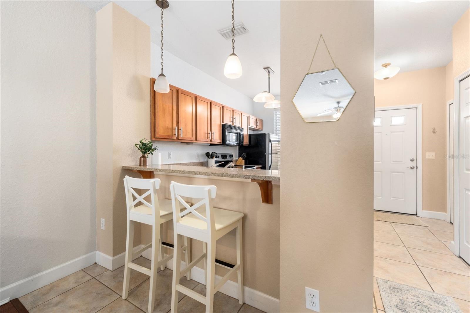 Image 6 of 38 For 2508 35th Place V130