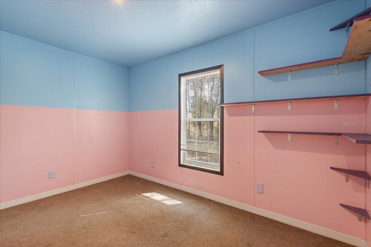 Image 22 of 31 For 11061 65th Lane