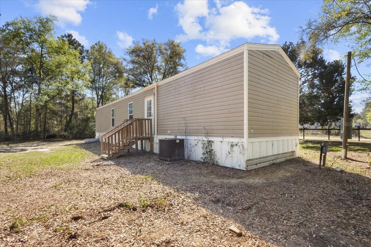 Image 6 of 31 For 11061 65th Lane