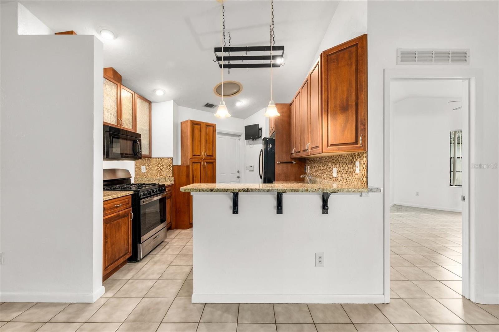 Image 10 of 43 For 4817 37th Place