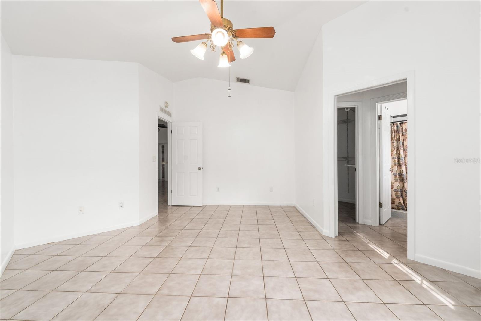 Image 13 of 43 For 4817 37th Place