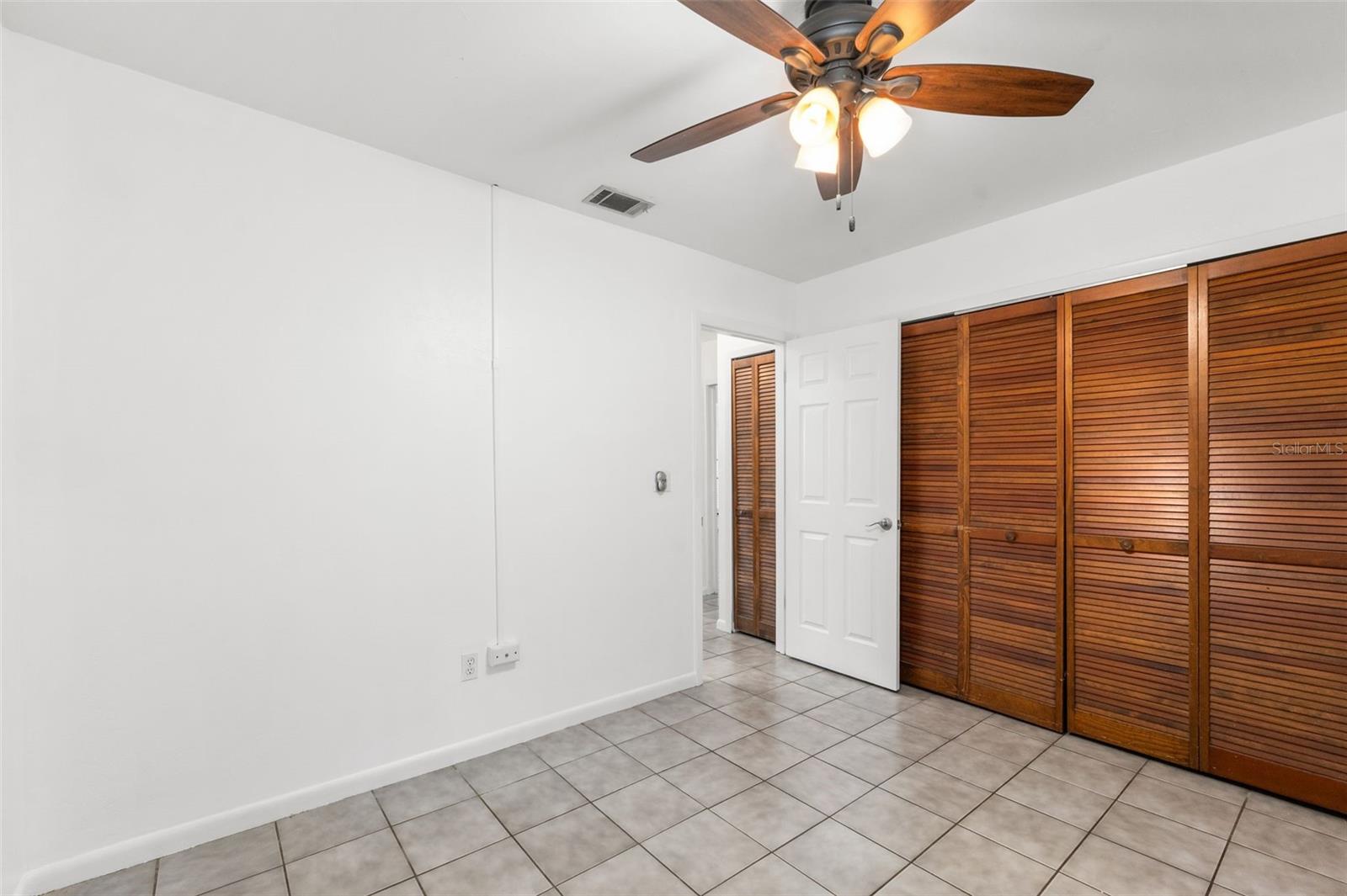 Image 18 of 43 For 4817 37th Place