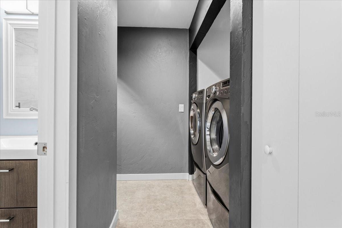 Image 19 of 27 For 2735 35th Place 1902